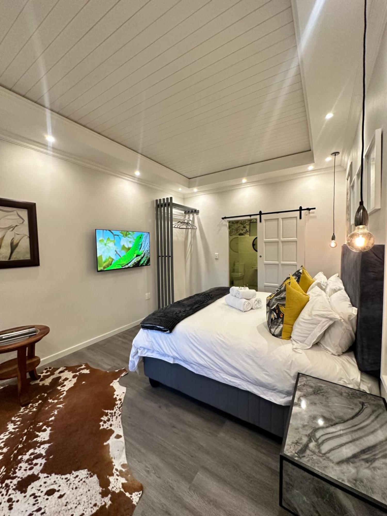 Spacube Luxury Suites And Spa Pretoria-Noord Eksteriør bilde